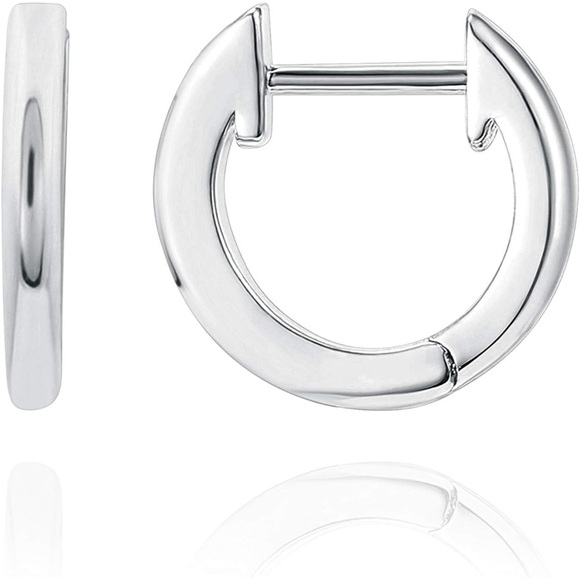 14K Gold Plated Small Hoop Earrings - never worn and in original packaging - Picture 1 of 2